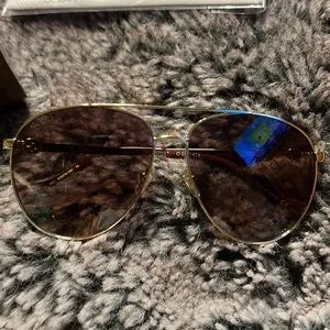 Gucci | Accessories | Gucci Aviator Sunglasses With Original  display picture 2